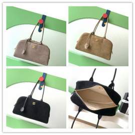 Picture of Chanel Handbags _SKUfw239880117fw